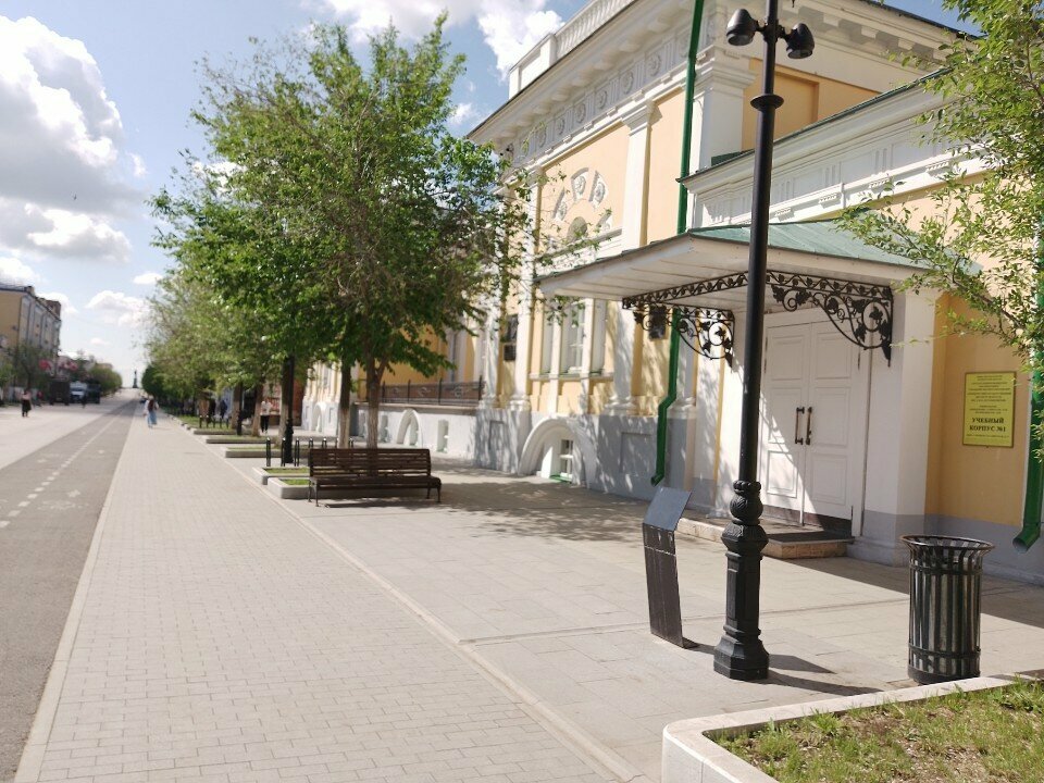 ГБОУ ВО «ОГИИ им. Л. и М. Ростроповичей»